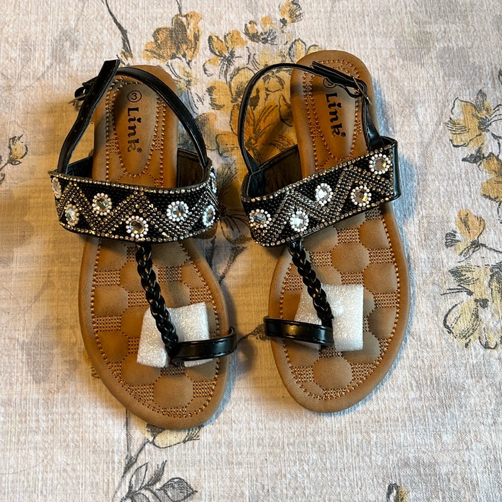 Link Kids Rymil T-Strap Sandal Size 3